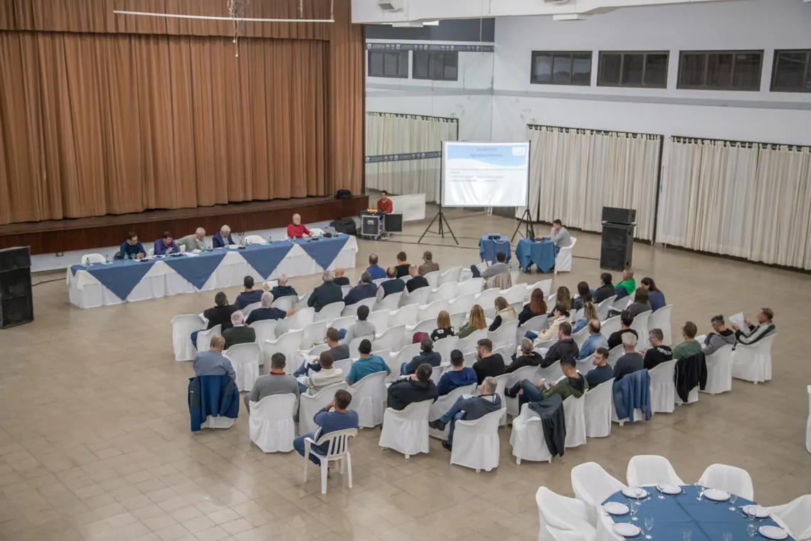 Asamblea1