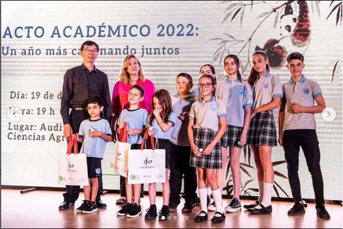 Ins 9 de Julio Confucio alumnos