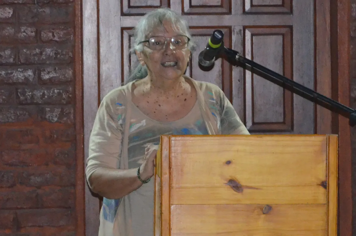 biblioteca Estela Candellero