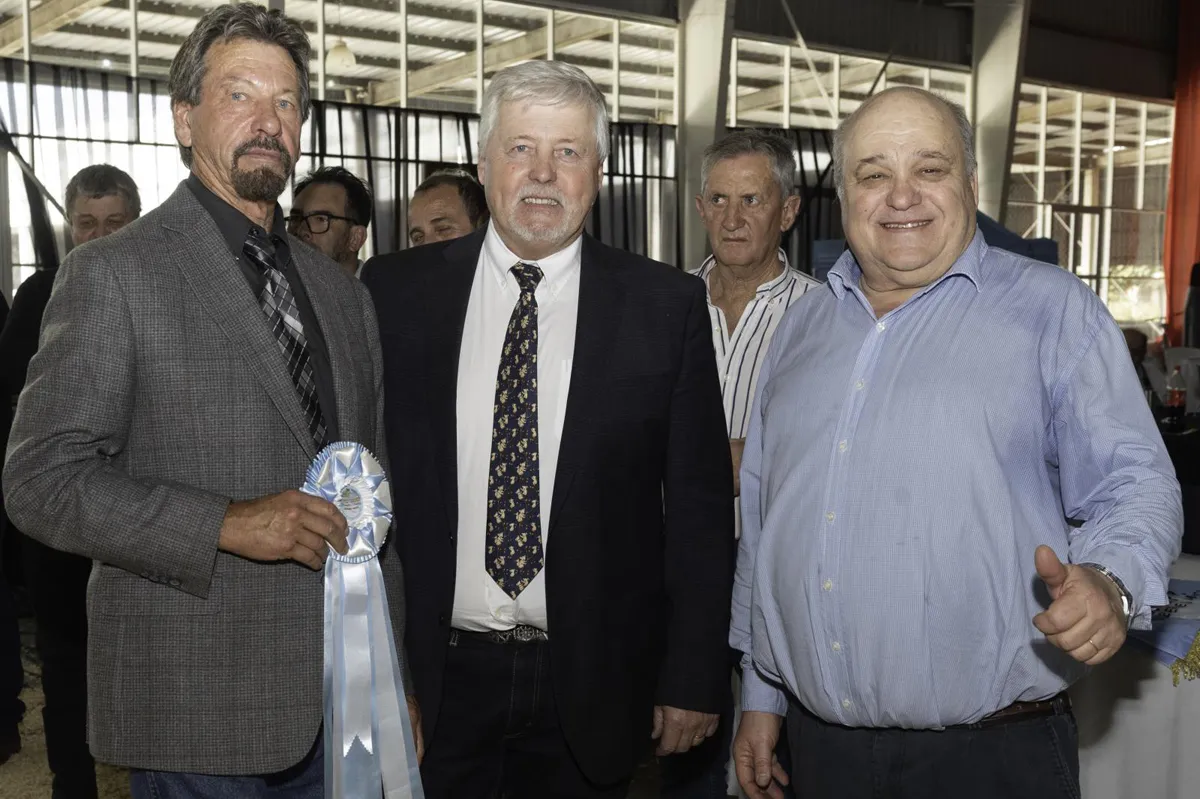 Leslie Widderson-ider-jurado