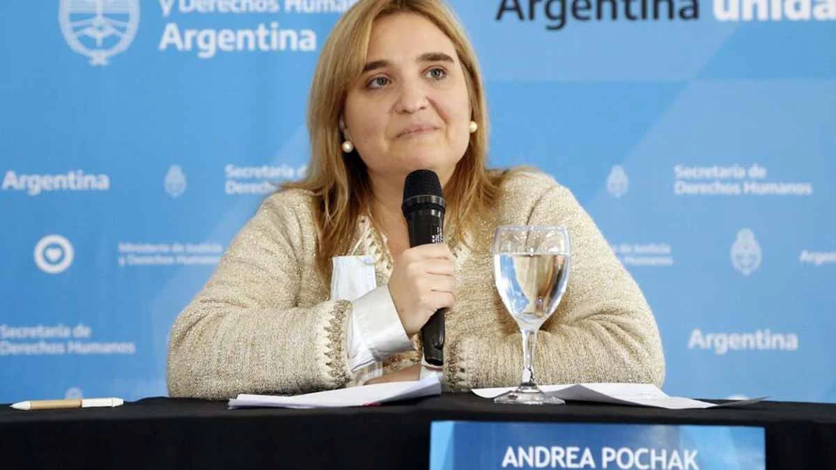 andrea-pochak