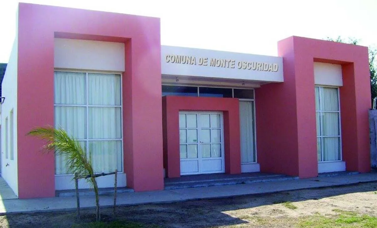 comuna monte oscuridad