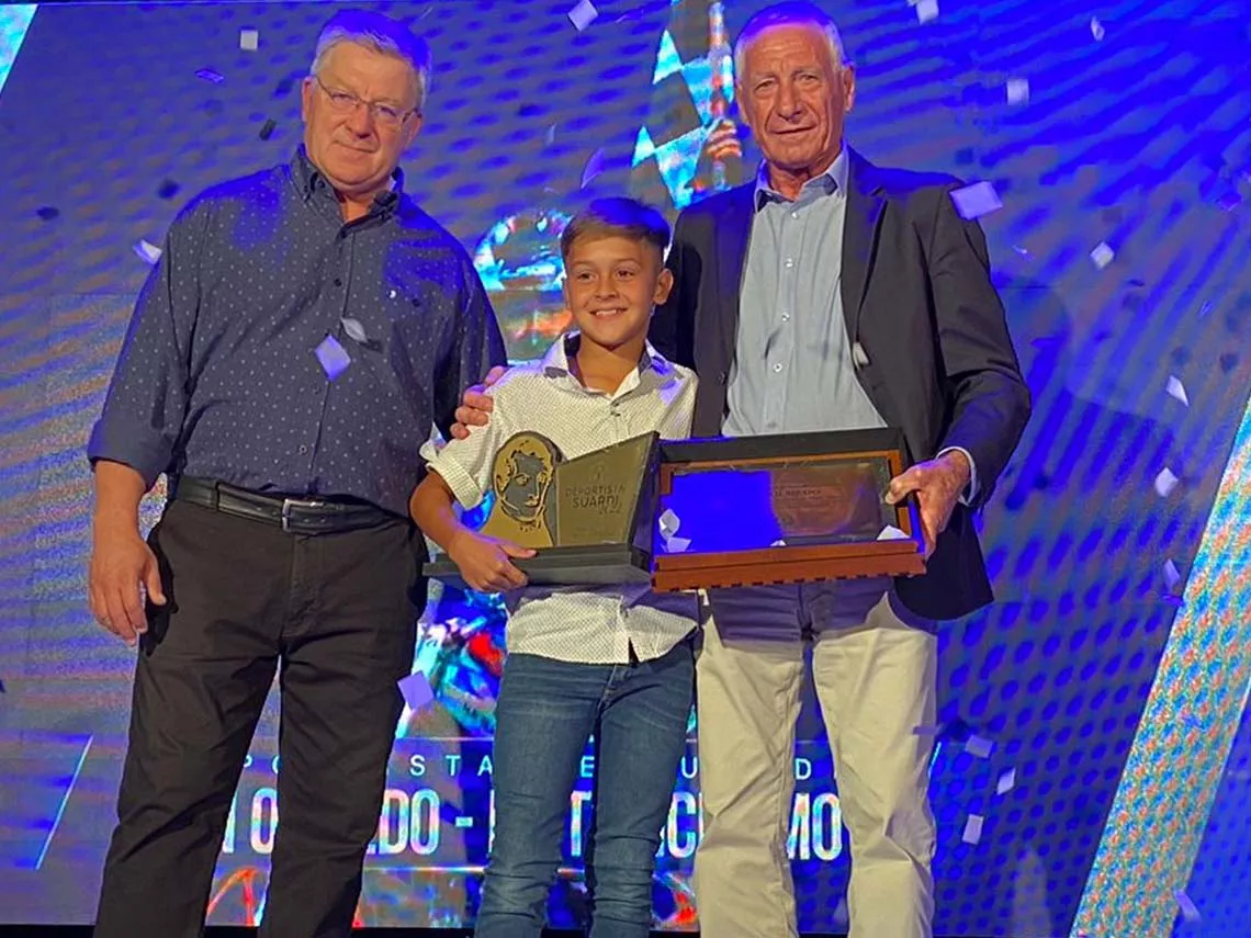 Ian Olmedo premiacion