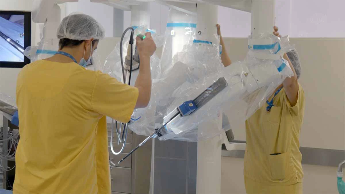 sanatorio-allende-robot-cirugia-operando