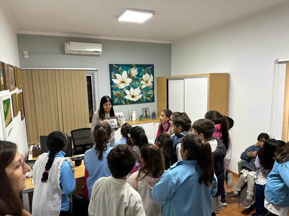 San Guillermo visita escuela