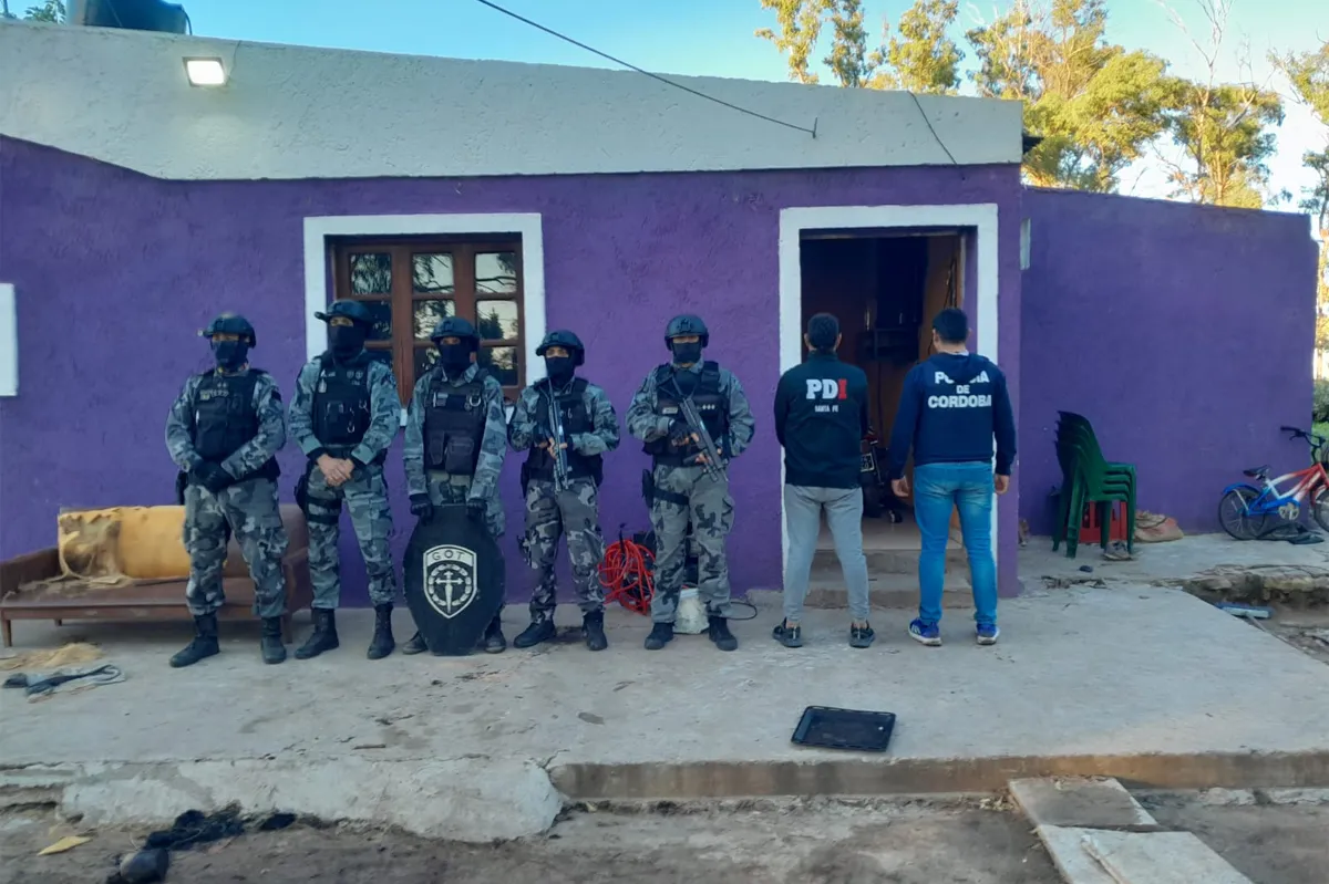 Allanamiento camioneta