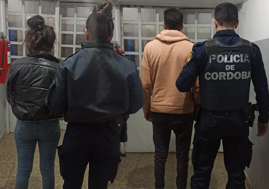 Pareja detenida