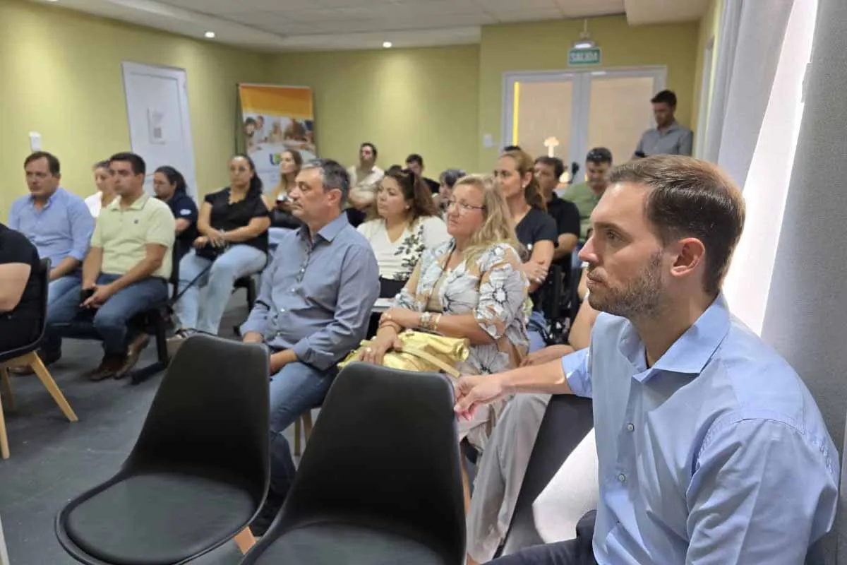 Freyre emprende