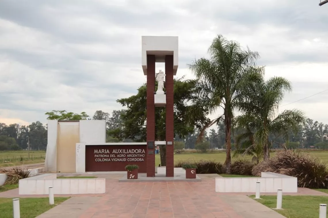 Monumento Maria Auxiliadora Col Vignaud