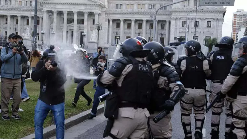 totalitario