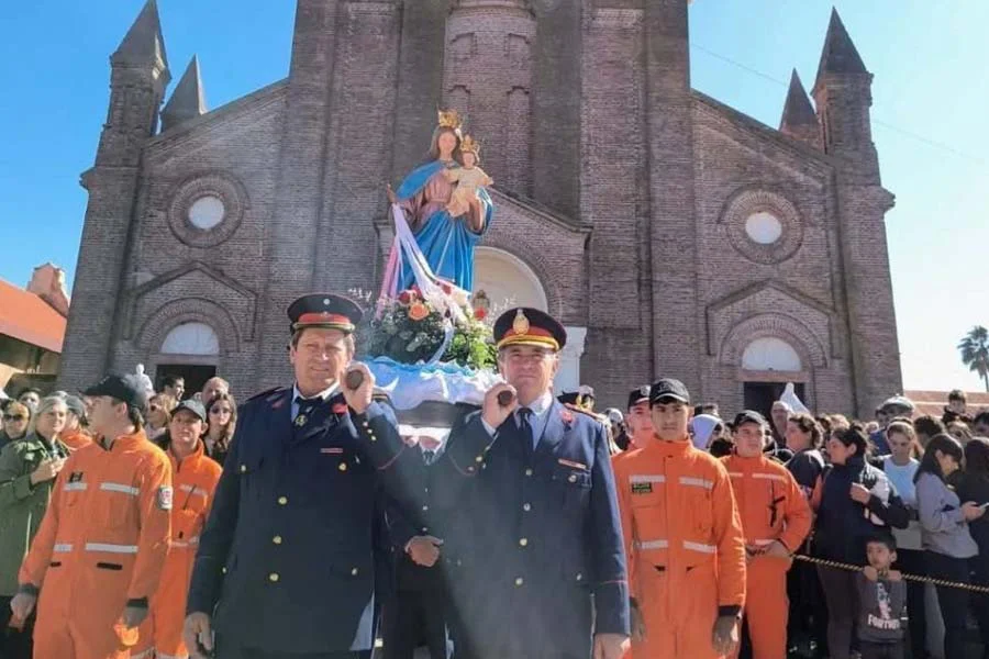 Peregrinacion inico procesion