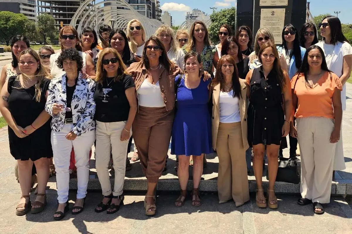 Intendentas y jefas comunales