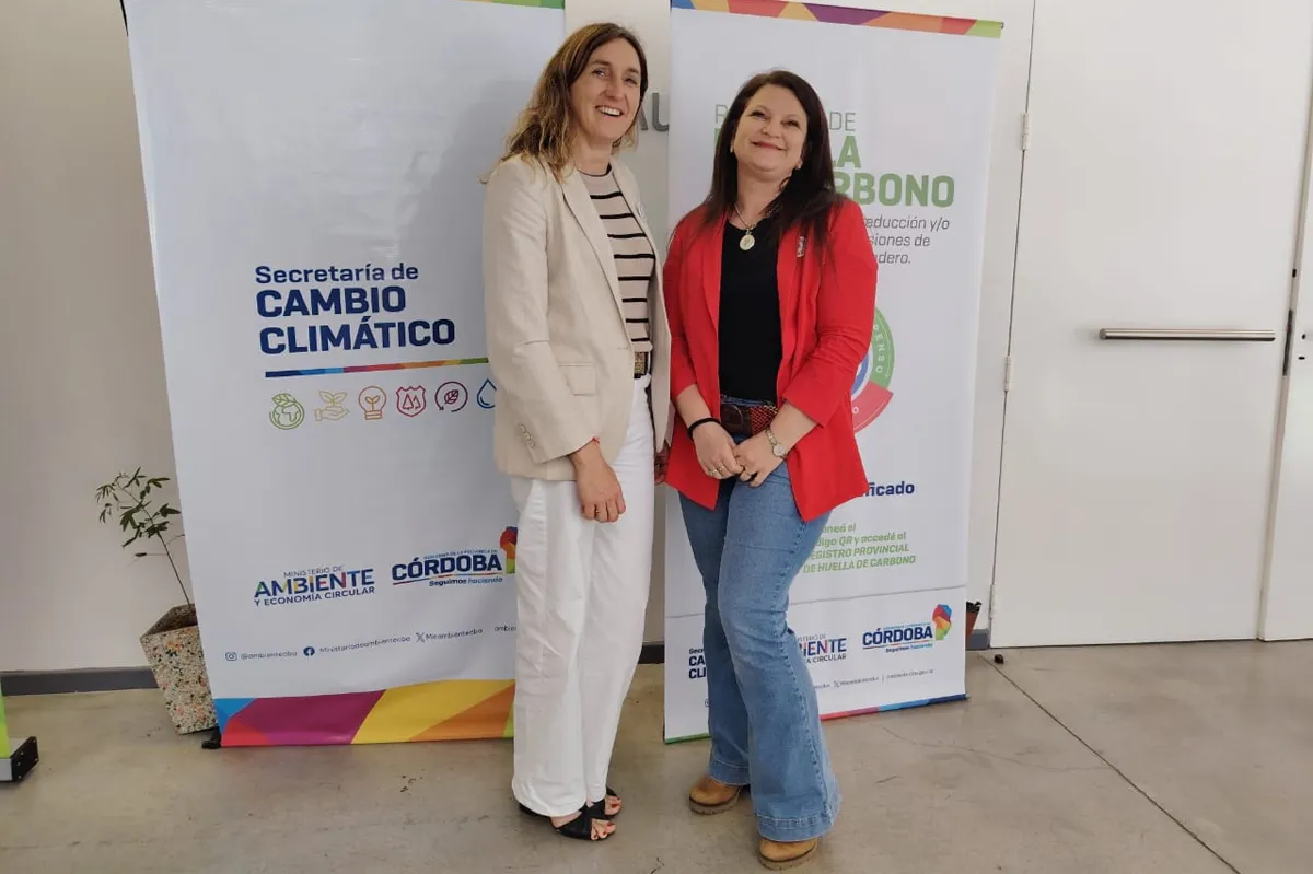 Evangelina Vigna y colaboradora de ambiente