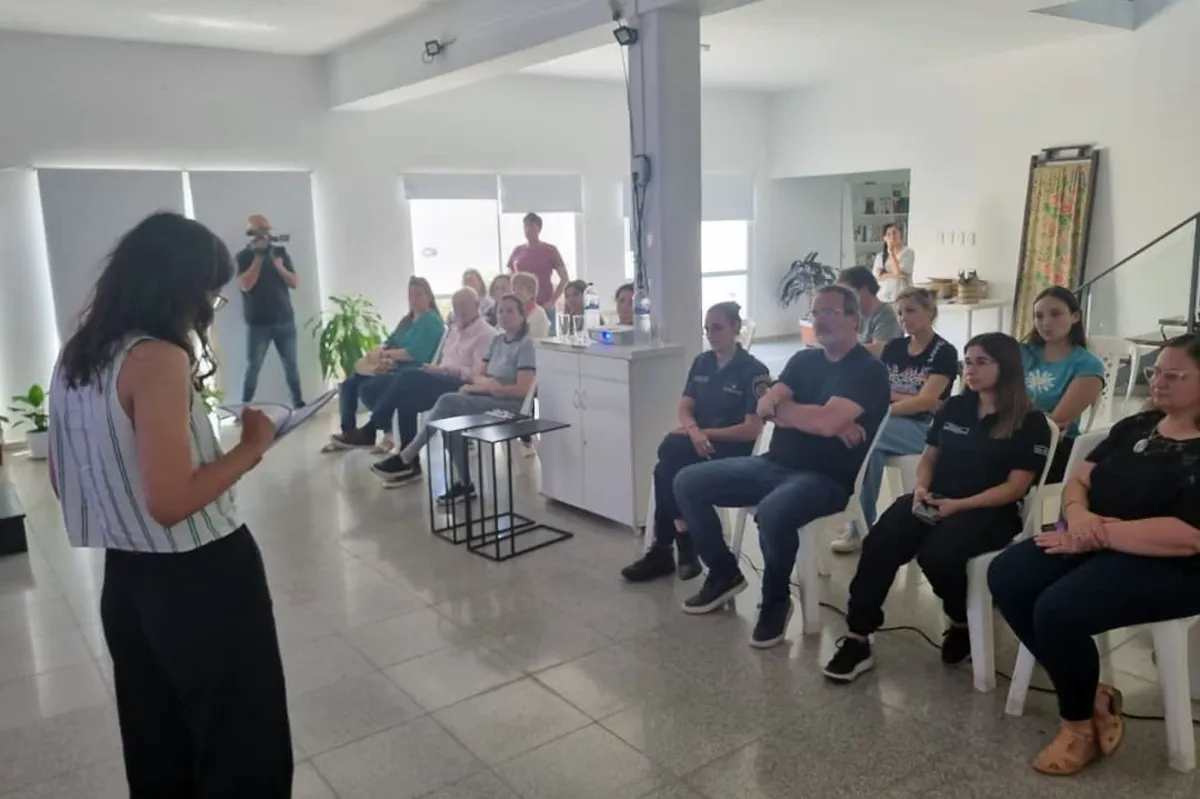 Freyre charla