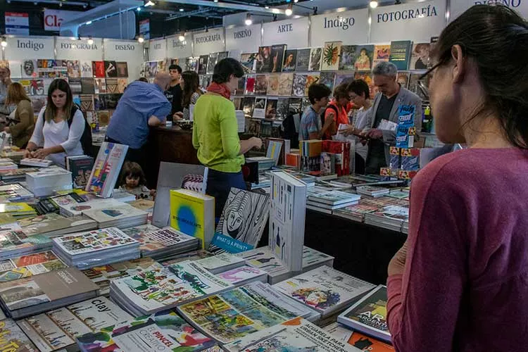 Feria del Libro Inaes Inst 9 de Julio