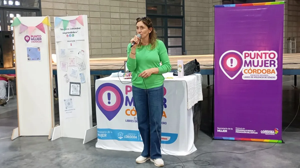 Intendenta Evangelina Vigna encuentro emprendedoras