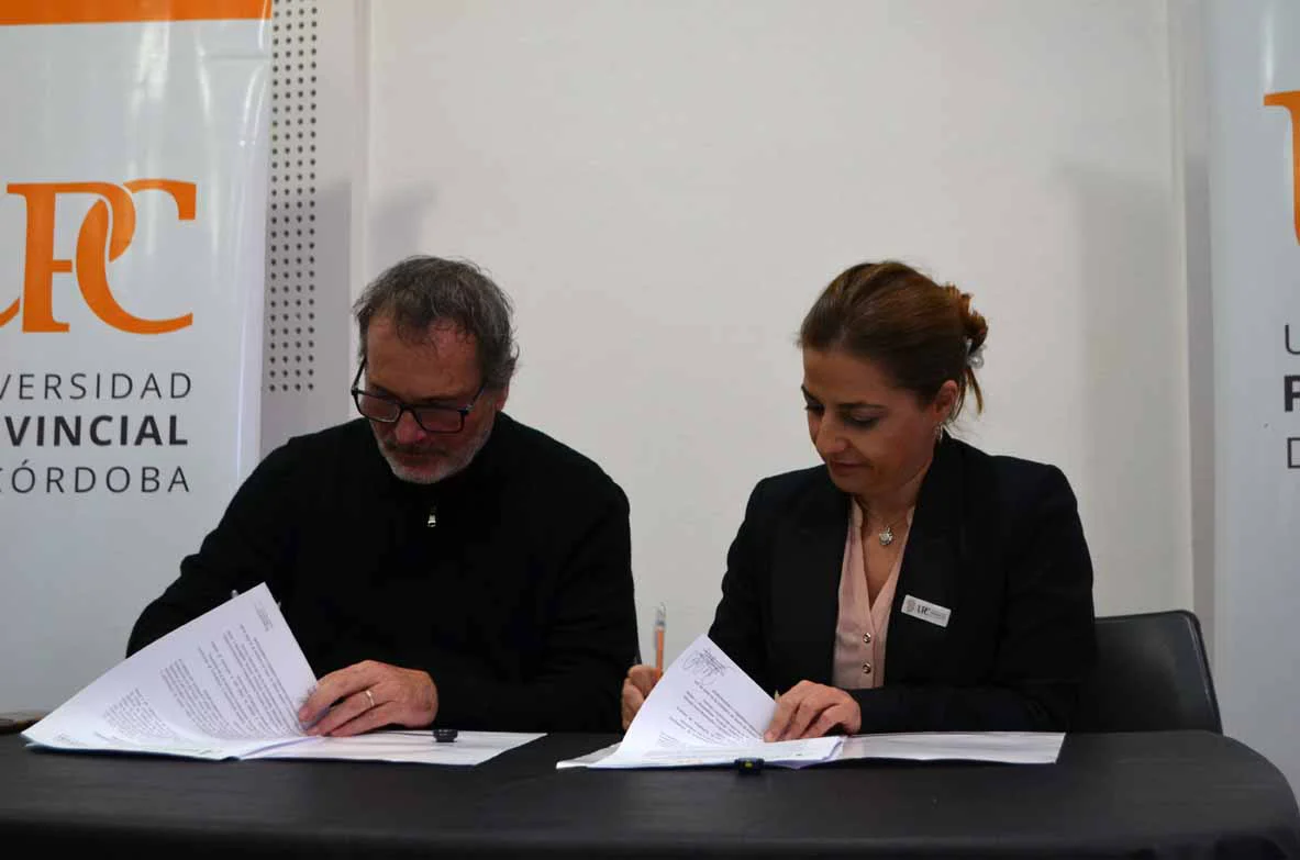 Freyre firma