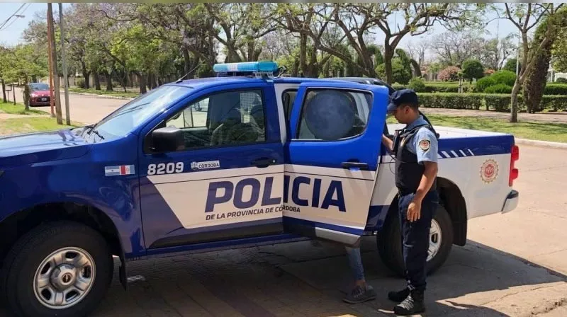 Policia